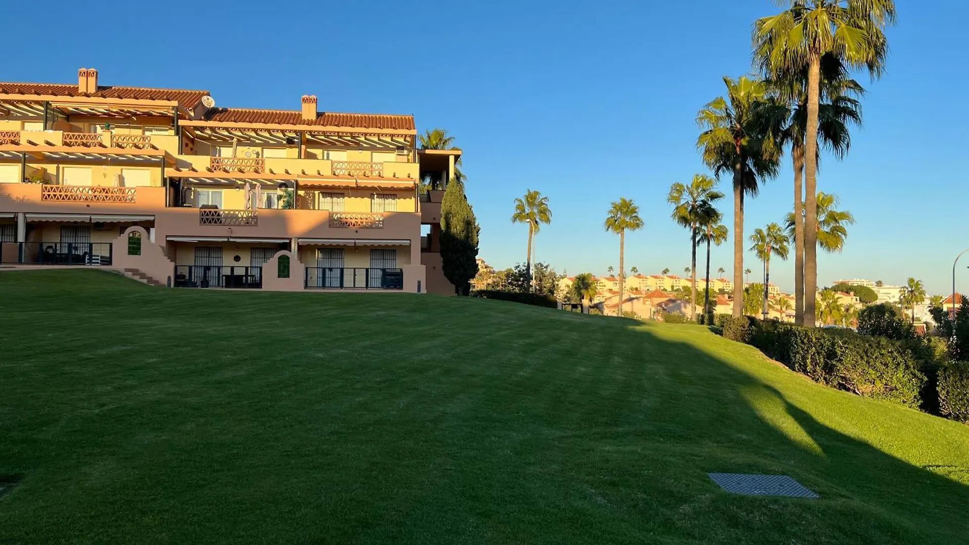 Sunset Duplex Apartment Fuengirola