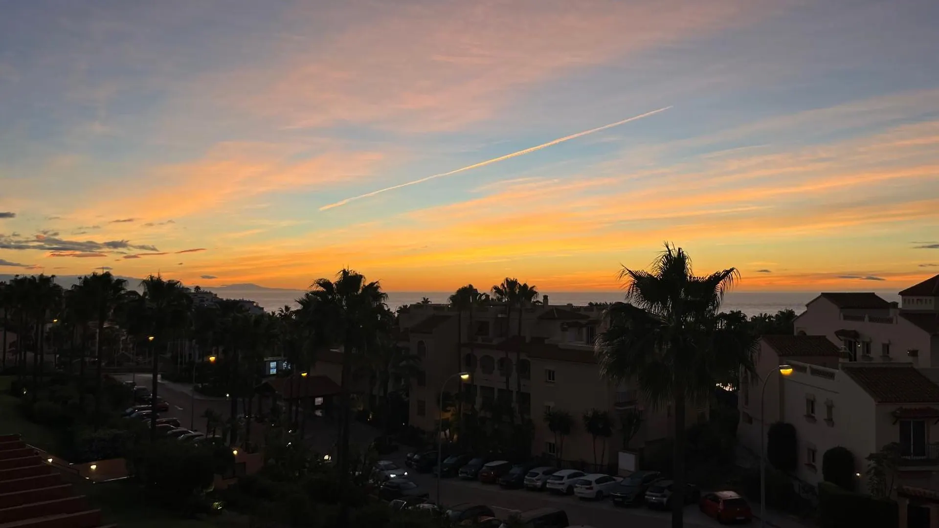 Sunset Duplex Apartment Fuengirola